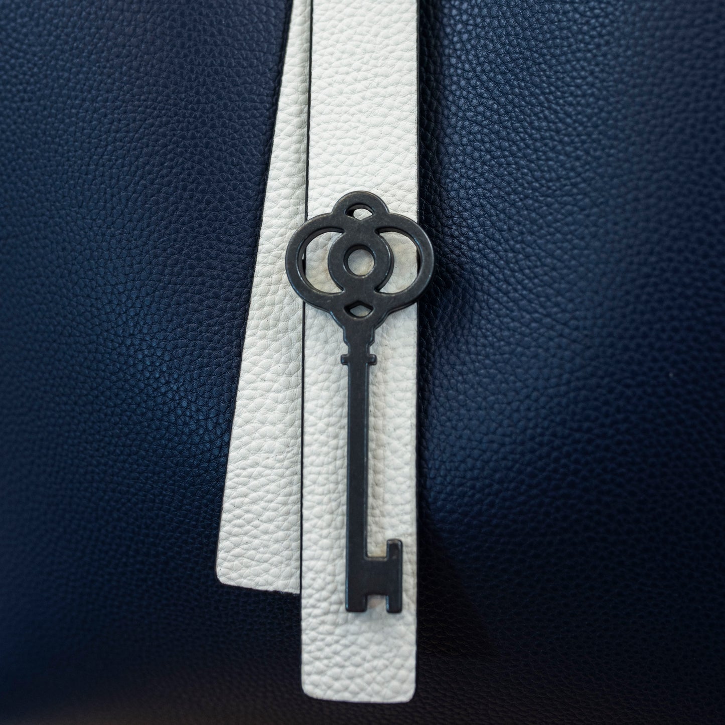 Birdie Tote